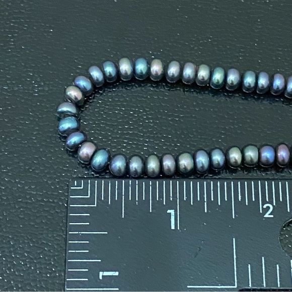 Vintage Peacock Freshwater 4mm Seed Pearl Sterling Silver Clasp Choker Necklace - Picture 10 of 13